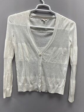 GAP Silver/White V-Neck Buttoned Cardigan
